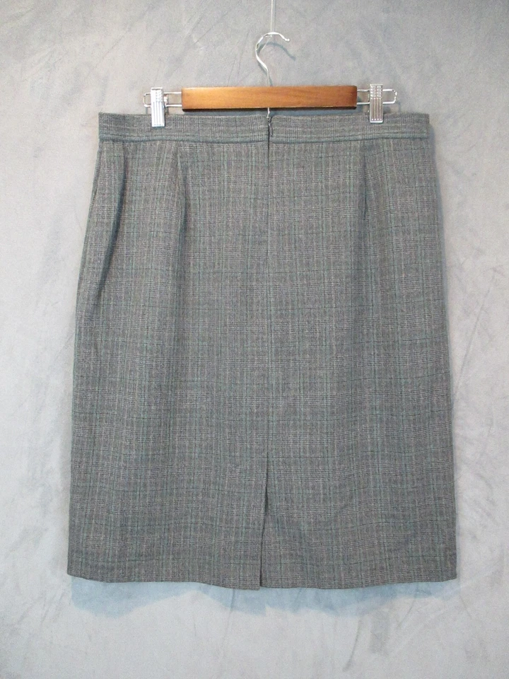 Falda Briggs New York para mujer 14 gris a cuadros sin forro carrera espalda plisada Foto 4 de 4