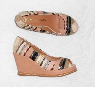 ANGELA THOMSON escarpins cuir synthétique multicolore P 39 TBE - Photo 1/4