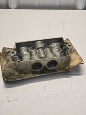 Bosch 1 825 503 812 Pneumatic Valve Sub Base, 5 Ports, 3/4" NEW n9