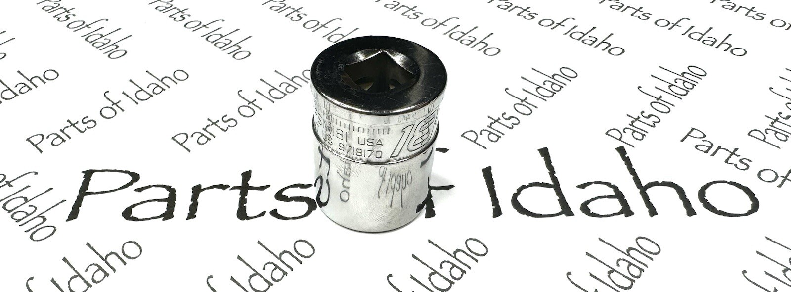 Foto 8 di 9