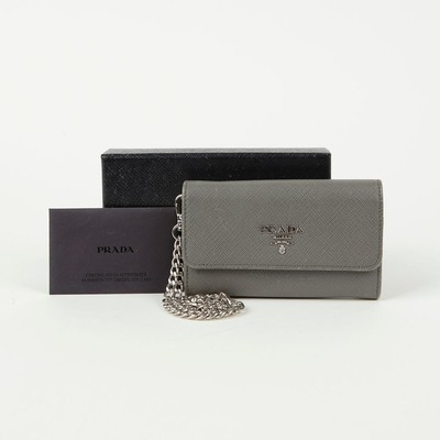 Prada Metall Kartenetui Logo Kette 1MC015 123231668