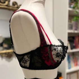 AGENT PROVOCATEUR MADDY Black and Hot Pink Bra 34D RARE🔥