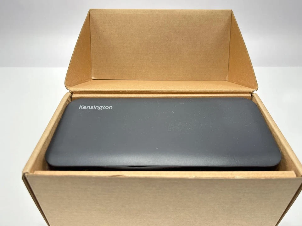 Kensington Microsoft Surface Dock (K34440NA) Foto 2 de 3