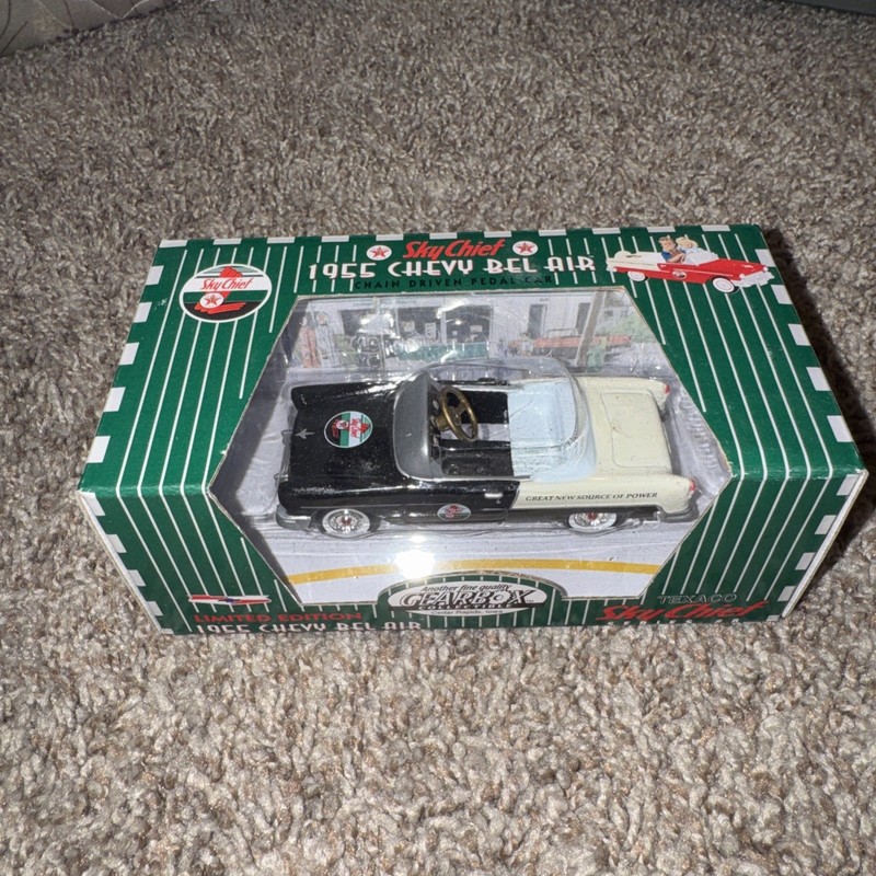  1997 Gearbox - Texaco Sky Chief - Black / White 1955 Chevy Bel Air Pedal Car