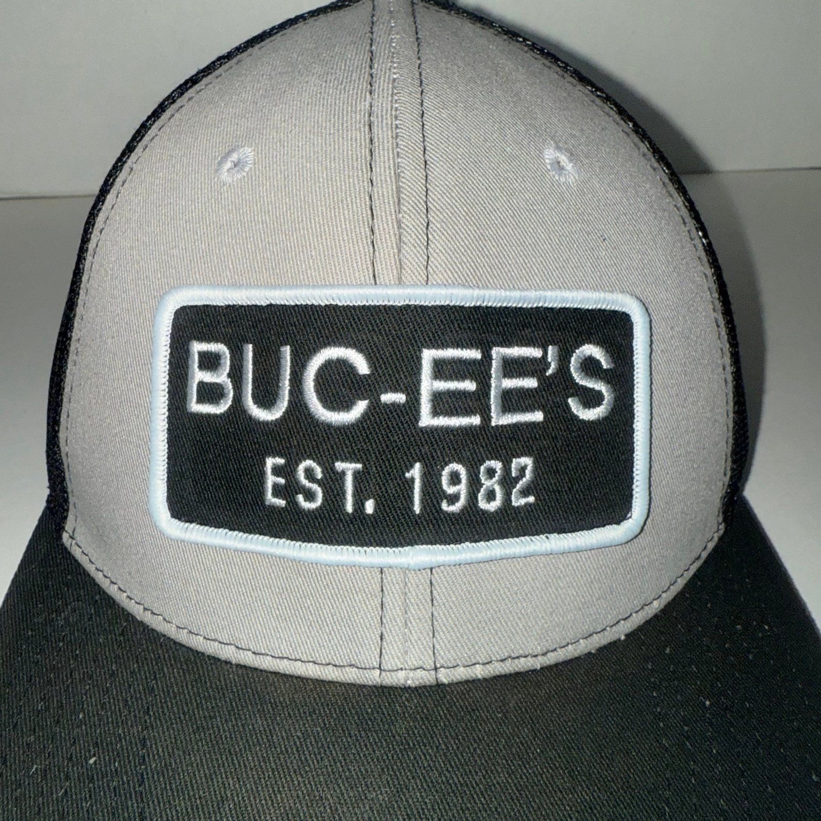 Bucees Black Cap Buc-ees Patch Adjustable Mesh Sn… - image 4
