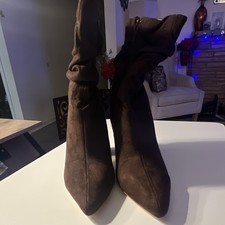 Olivia Miller Brown Suede Slouch Ankle Bootie Pointed Toe Block Heel 8M