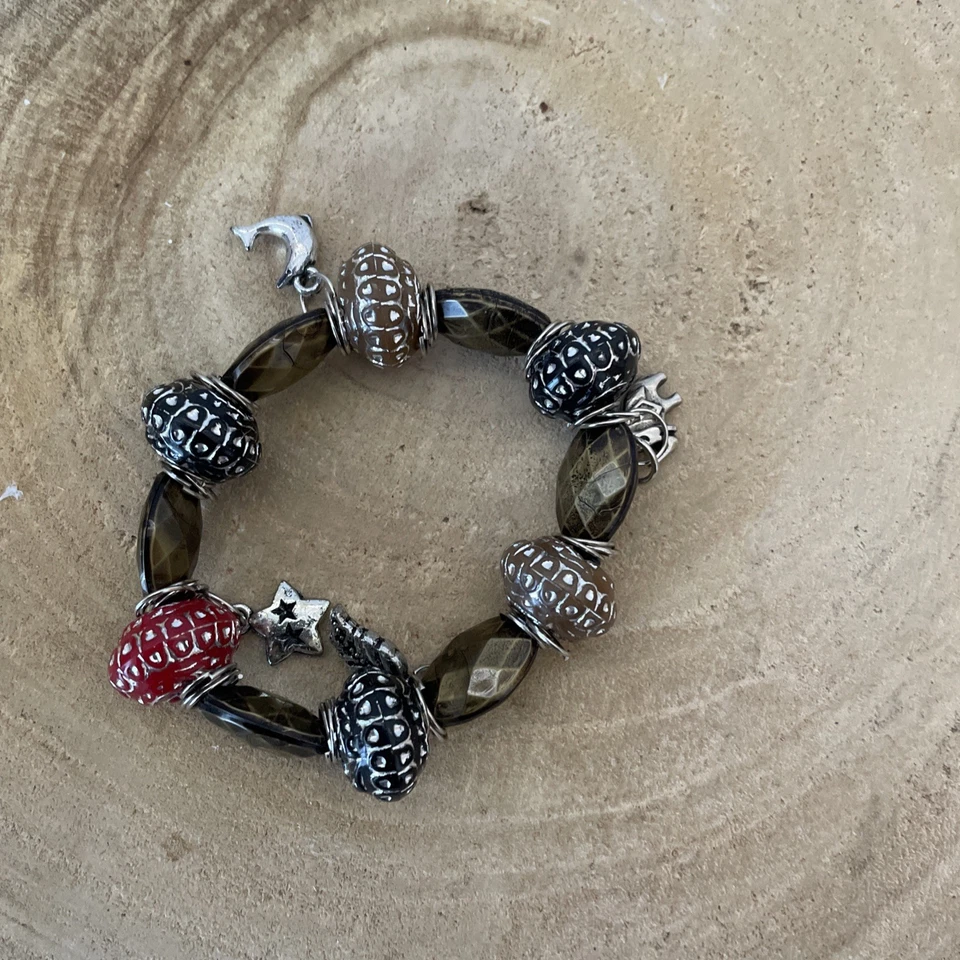 Armband mit Gummizug