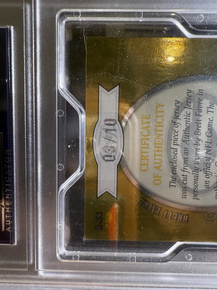 Leaf Limited 2003 Brett Favre Monikers material automático 3/10 Foto 4 de 4