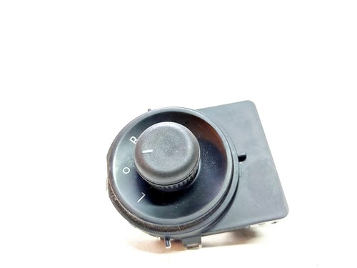 OPEL ASTRA J Sports Tourer Spiegeleinstellschalter 13271827 2.00 30133477