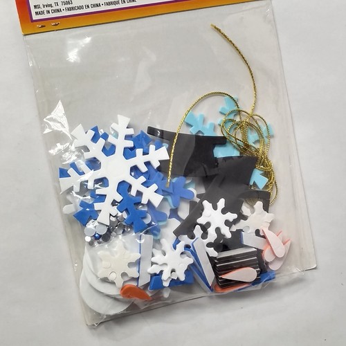 Foamies Group Magnet Craft Kit Just add Glue Makes 16 Snowman Snowflakes NIP Kid - Picture 6 of 7