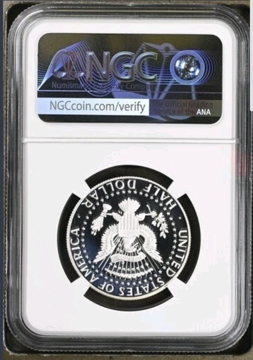 Medio dólar S Kennedy 2025 plata 99,9 50C NGC PF70 primer día edición limitada % Foto 3 de 4
