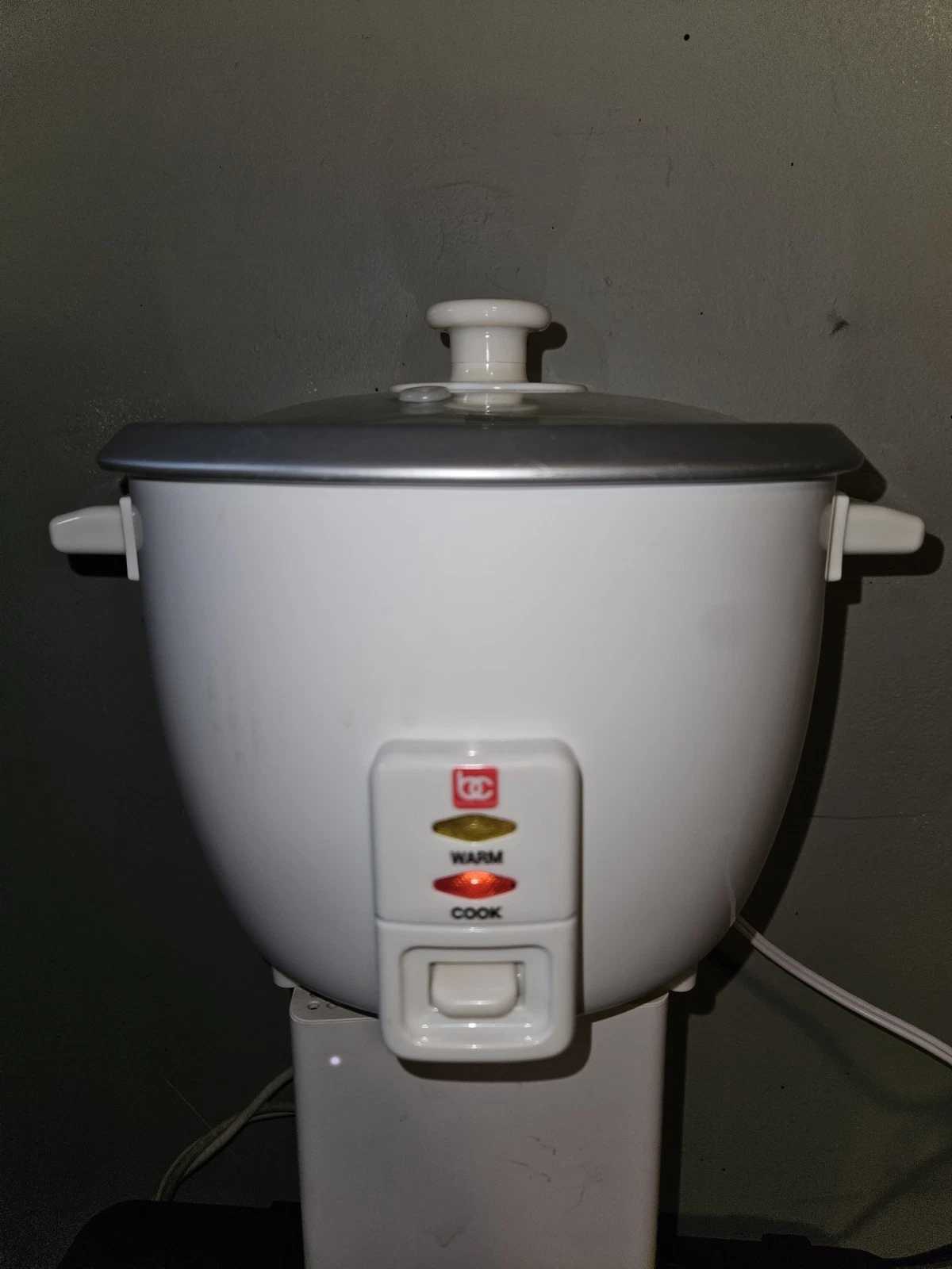 Bene Casa Electric Rice Cooker 6 Cup Rice Pot with Glass Lid & Food Steamer,