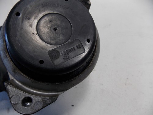 BMW E90 E81 Engine Rubber Mount 6760330 OEM 2006-2013 E91 E92 E93 Z4 X1 - Picture 3 of 4