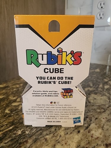 OFFICIAL RUBIK’S CUBE CLASSIC 3X3X3 COLOR-MATCH BRAIN TEASER PUZZLE - NEW - Picture 3 of 3