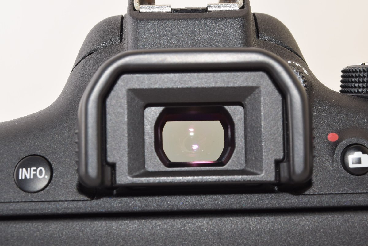 CANON EOS KISS X8I DIGITAL SLR CAMERA BODY HIGH QUALITY WI-FI 24.2