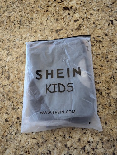 Shein Kids Boys 2pc Set Color Block Short Sleeve T-Shirt & Joggers Blk Red sz 7Y - Picture 16 of 16