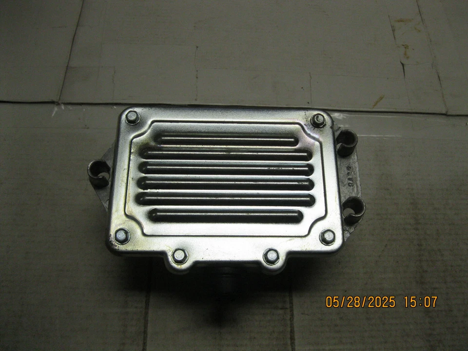 Standard VR-119 Voltage Regulator Foto 3 de 4