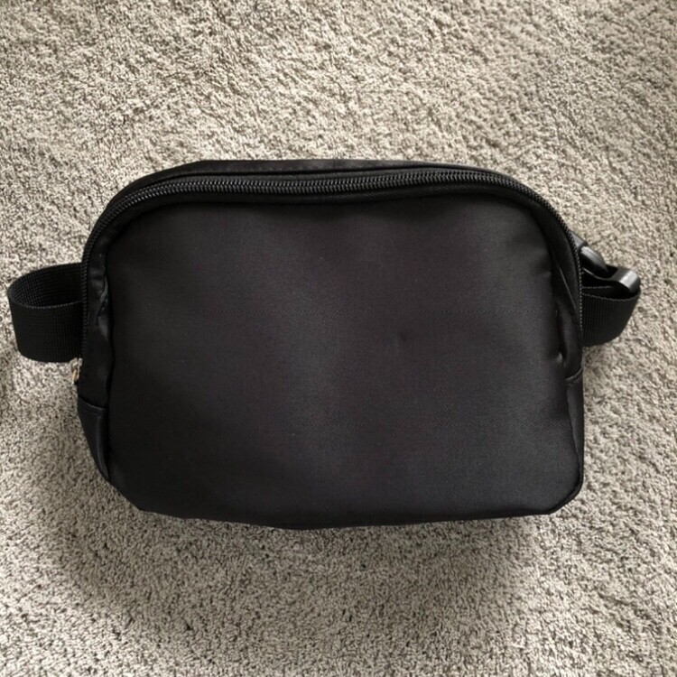 Crossbody fanny pack belt bag black with buckle strap simple small size everyday