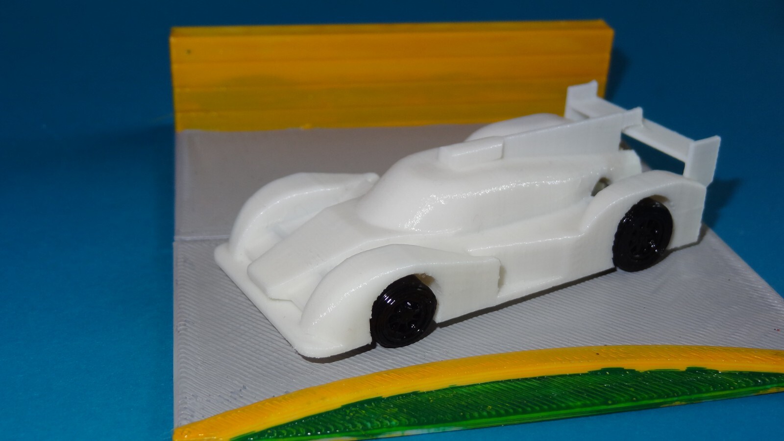 Picture 2 of 4