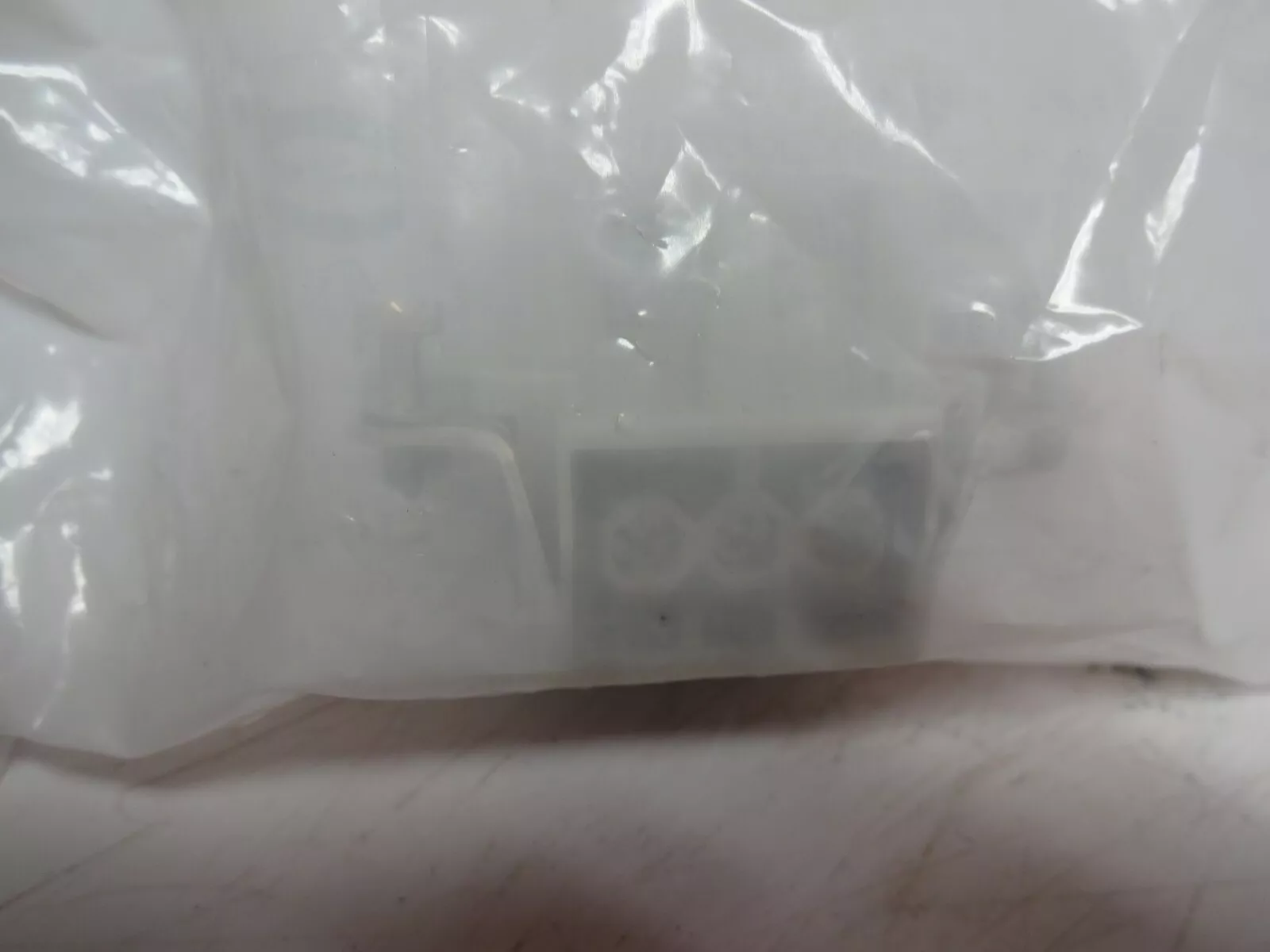 Picture 3 of 8