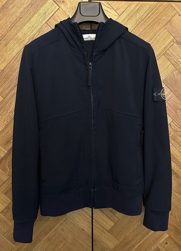 Stone Island Navy Soft Shell-R Zip Up Jacket Mint Condition Authentic Small - Picture 4 of 11