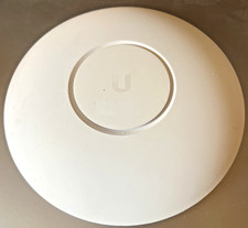 Unifi Ubiquiti AP AC PRO Wireless Access Point with wall bracket