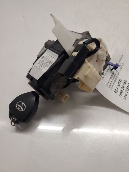 Toyota Corolla, Ignition Switch With Fob Key, 2012, 69057