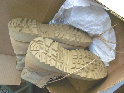 NUEVAS EN CAJA BOTAS BELLEVILLE TALLA 7 - 8" ALTAS BOTAS DE ASALTO BEIGE LIGERO SUELA VIBRAM # 5529 - Imagen 4 de 9