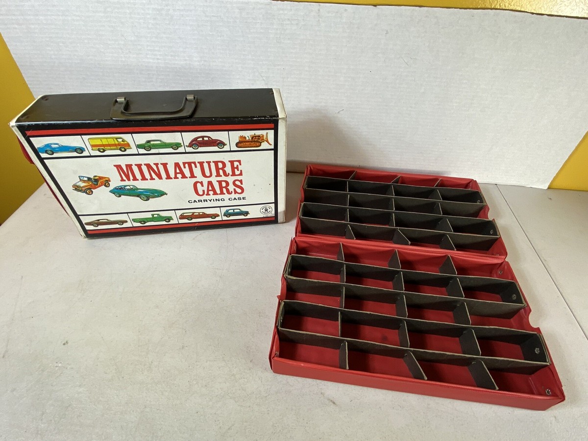 Miniature Cars Carrying Case No. 5015 Mattel Inc. Toymakers 1966
