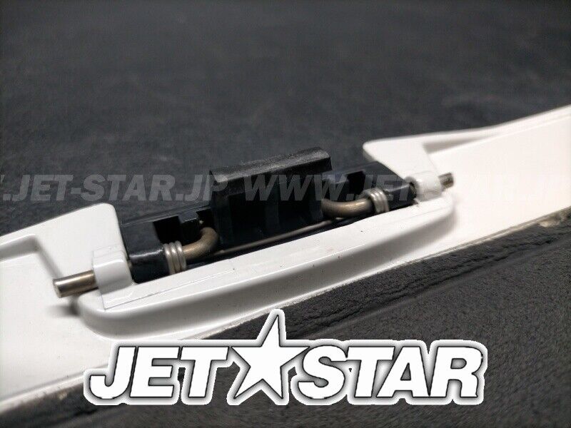 900STX'04 OEM (JT900-E1) COVER,CENTER STORAGE,J.WHITE Used 900STX'04 OEM (JT900-E1) COVER,CENTER STORAGE,J.WHITE Used