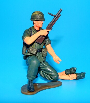 1:18 Ultimate Soldier Vietnam War U.S Army Infantry M-79 Operator