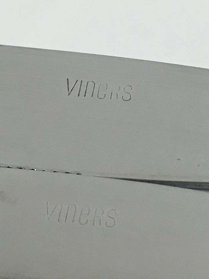 Cuchillos de cena lisos martillados de acero inoxidable 2 Viners cubiertos Japón Foto 2 de 4