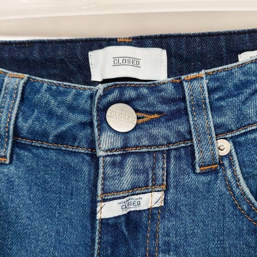 CLOSED Jeans Women's Sz 25, Two Tone Blue Denim, Cut off Straight Leg, High Rise - Picture 7 of 8