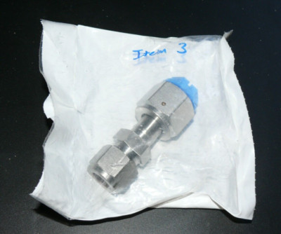Swagelok Tube Fitting Connector, 1/2 in. WVCR x 1/2 in.  SS-8-WVCR-6-810