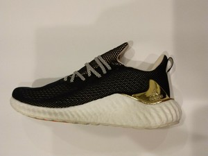 adidas mens alphaboost