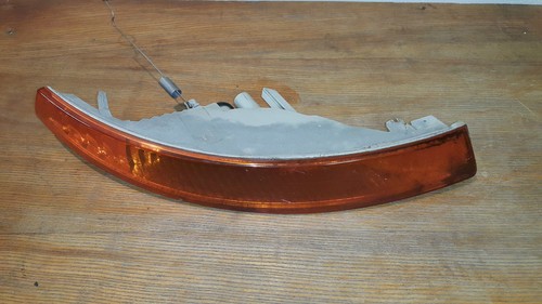 RENAULT TRAFIC VAUXHALL VIVARO PRIMASTAR RIGHT SIDE INDICATOR LIGHT 91166121