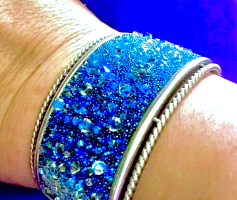 PULSERA CON BISAGRAS BRIGHTON CRISTAL ROCKS MEDLEY AZUL DRUSY+CRIST SWAROVSKI EN MUY BUENA CONDICIÓN❤NOTA Foto 2 de 4