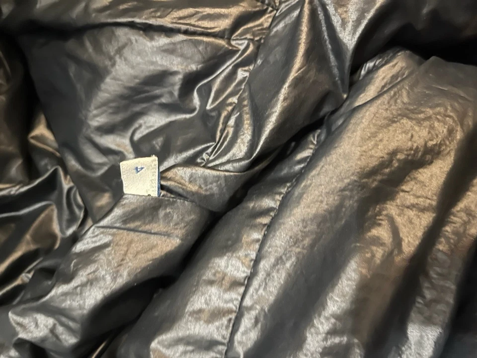 MONCLER PUFFER Cardere Hooded Short Down Jacket In Black (men’s L) DM BEFORE BUY - Image 3 of 4