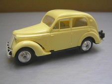 Norev #10 Renault Juvaquatre made in France 1/43 scale Mint Condition