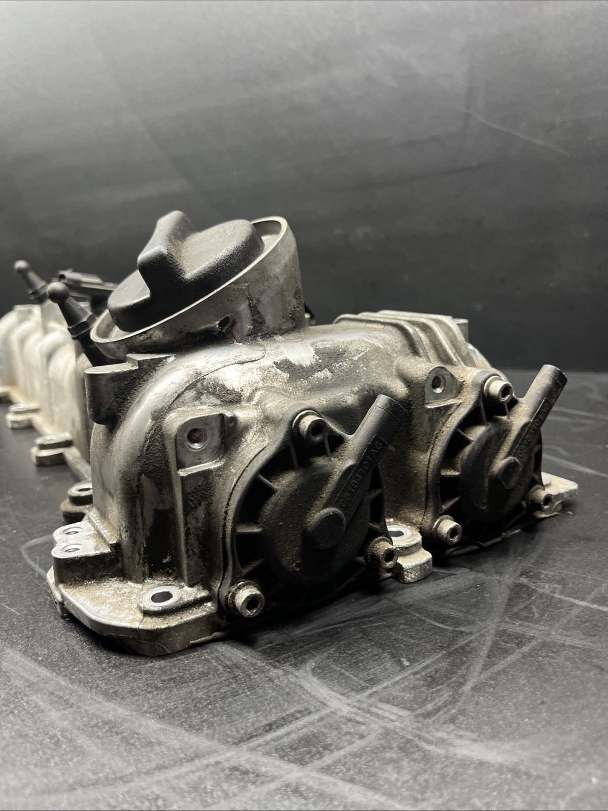 2014-2017 Maserati Ghibli 3.0L V6 Engine Left Cylinder Head Cover 288687 OEM