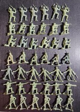 VINTAGE PLASTIC ARMY MEN TOY SOLDIERS MARX TIM MEE IDEAL SET OF 42, 6 EA 7 POSES