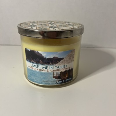 BATH AND BODY WORKS MEET ME IN TAHITI WHITE SANDS & VANILLA FLOWER CANDLE 3 WICK