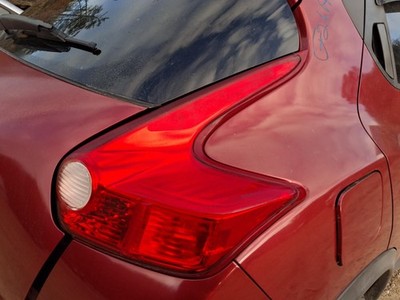 Used Right Tail Light Assembly fits: 2012 Nissan Juke quarter panel mounted Righ