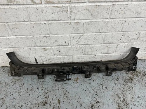 BMW 3 Touring E91 Stoßstangenhalter hinten rechts 7058522 2.00 Diesel 22193690