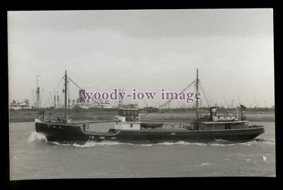 ce3475 - F.T.Everard Coaster - Aridity, am Hafen - Baujahr 1931 - Foto