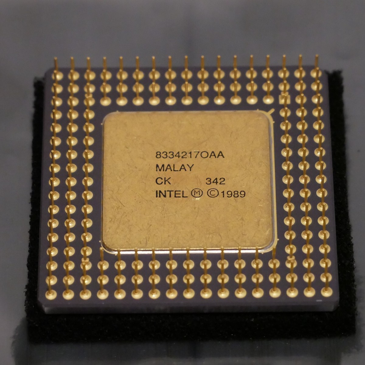 Vintage Intel 486 DX 33 MHz A80486DX-33 SX729 CPU Tested Vintage Intel 486 DX 33 MHz A80486DX-33 SX729 CPU Tested