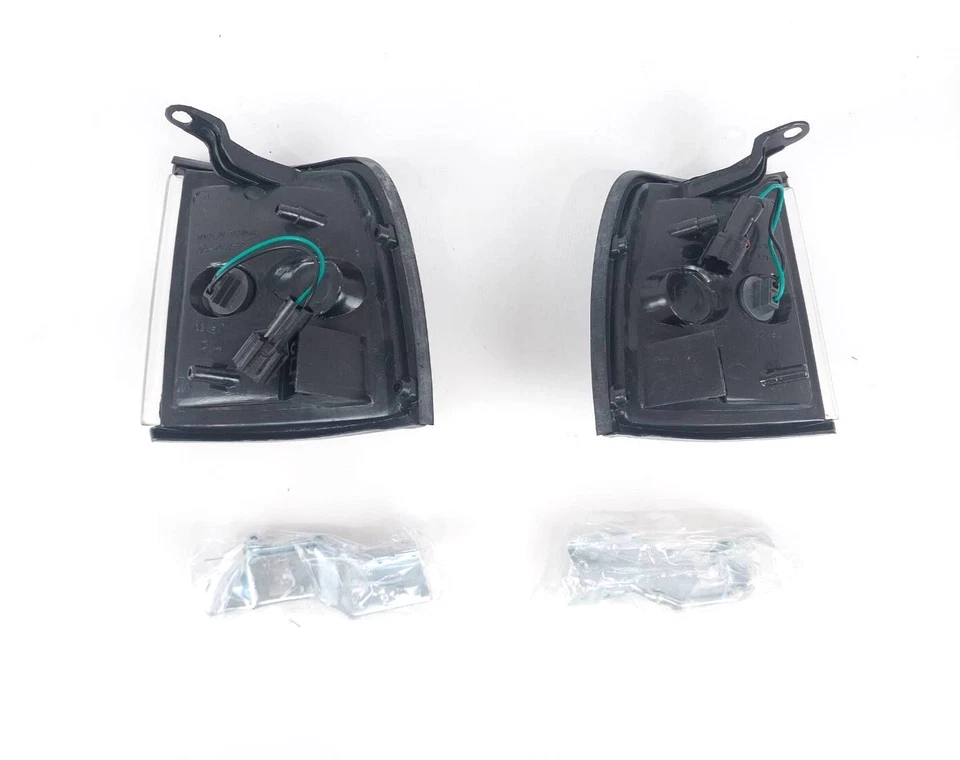 FOR ISUZU PICKUP RODEO TF TFR VAUXHALL BRAVA 1991-97 CORNER LIGHT PAIR W/WIRING - Image 2 of 4