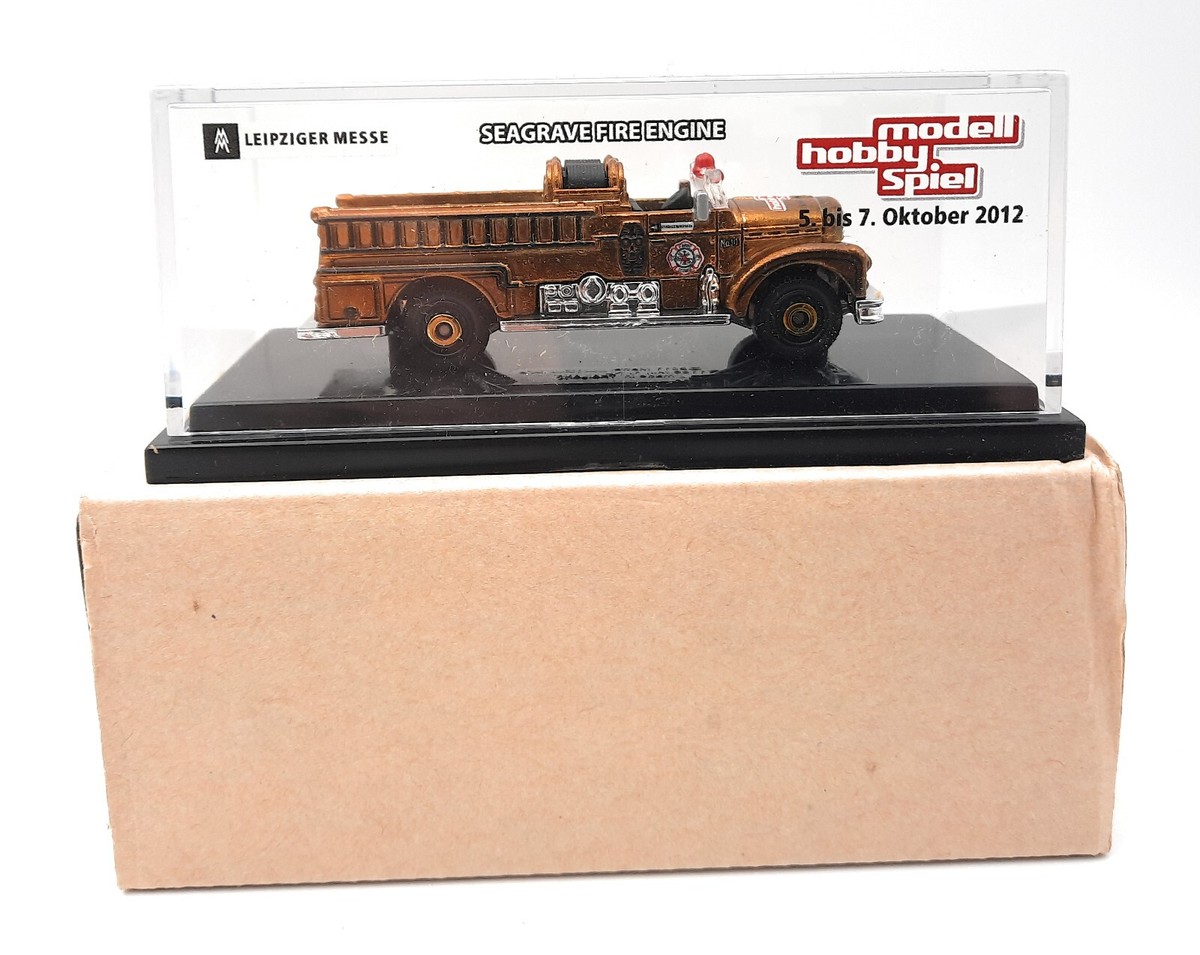 Matchbox Superfast Seagrave Fire Engine gold Leipzig Toy Fair 2012