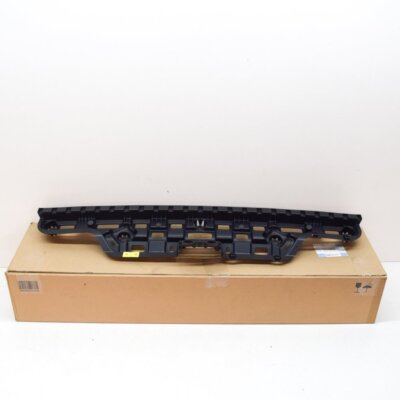 BMW X6 G06 Heckstoßstange Mittelhalterung 7425449 51127425449 2021 