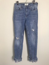 We The Free-Free People Frayed Hem Distressed Skinny Jeans-Light Wash-Size 28